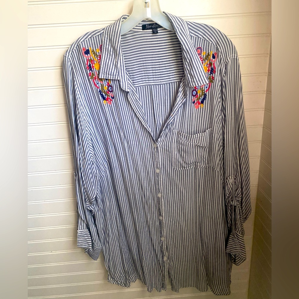 Never Worn- Embroidered Button Down Striped Shirt - image 1